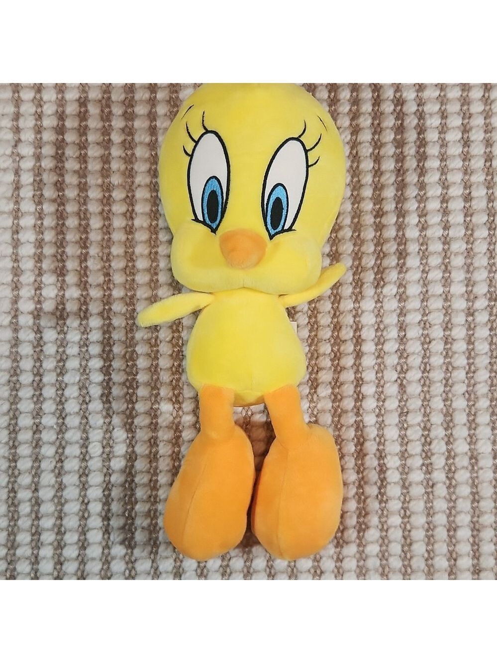 New YOTTOY Looney Tunes Tweety Bird Medium Plush 14-24in Classic
